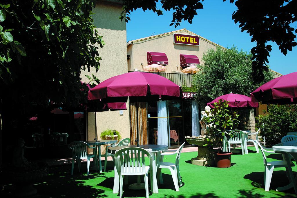 Longo Mai Hotel Arles Exterior photo